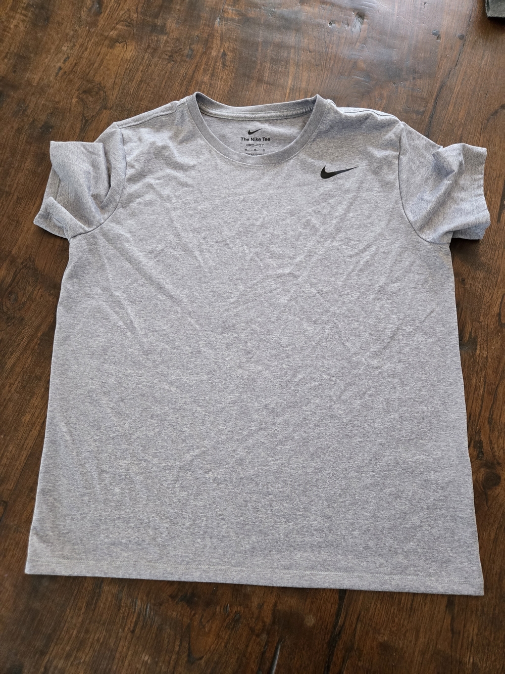 Nike Light Gray Short Sleeve Athletic Tee with Black Swoosh Dri-Fit M